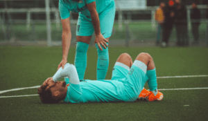 Commotion cérébrale : le CBD peut-il soulager certains symptômes ?